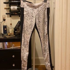 Lulu lemon size 8 pants